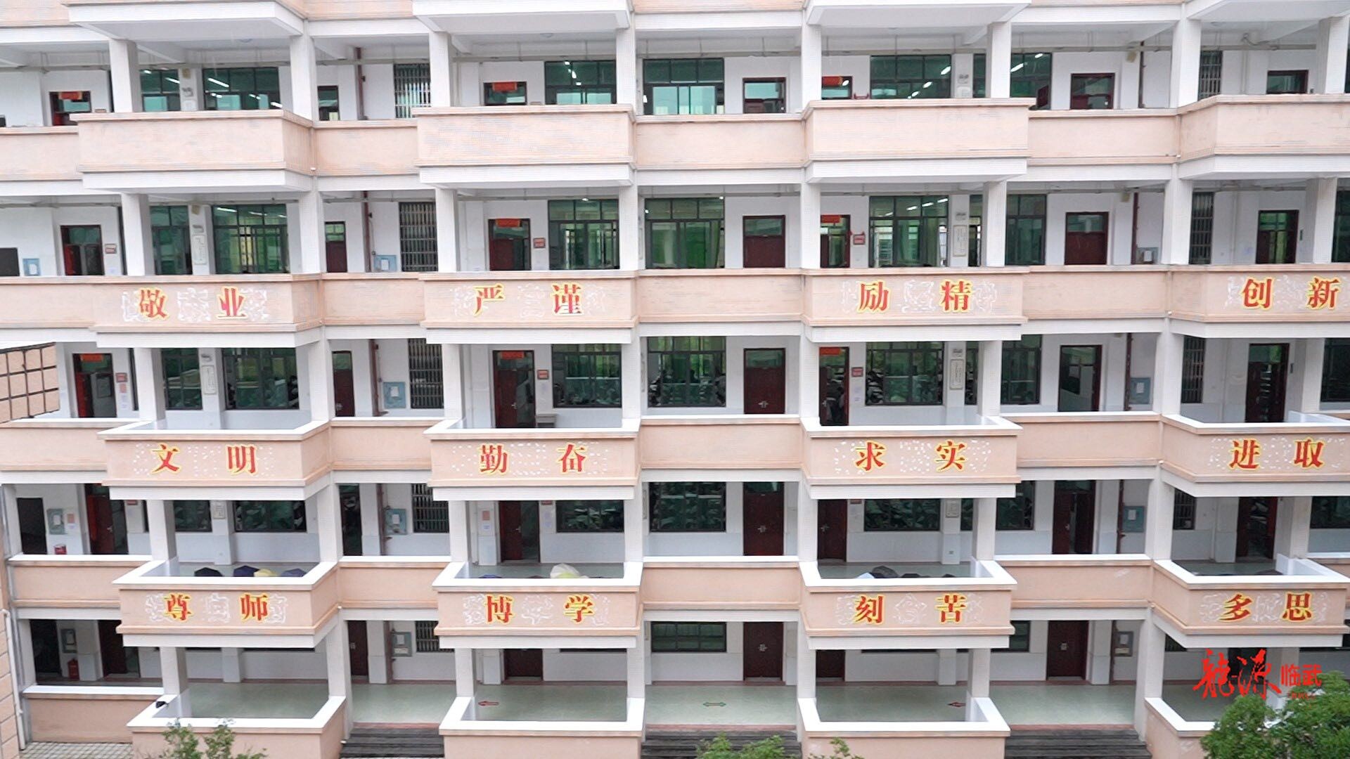 临武县高三学子全力冲刺高考