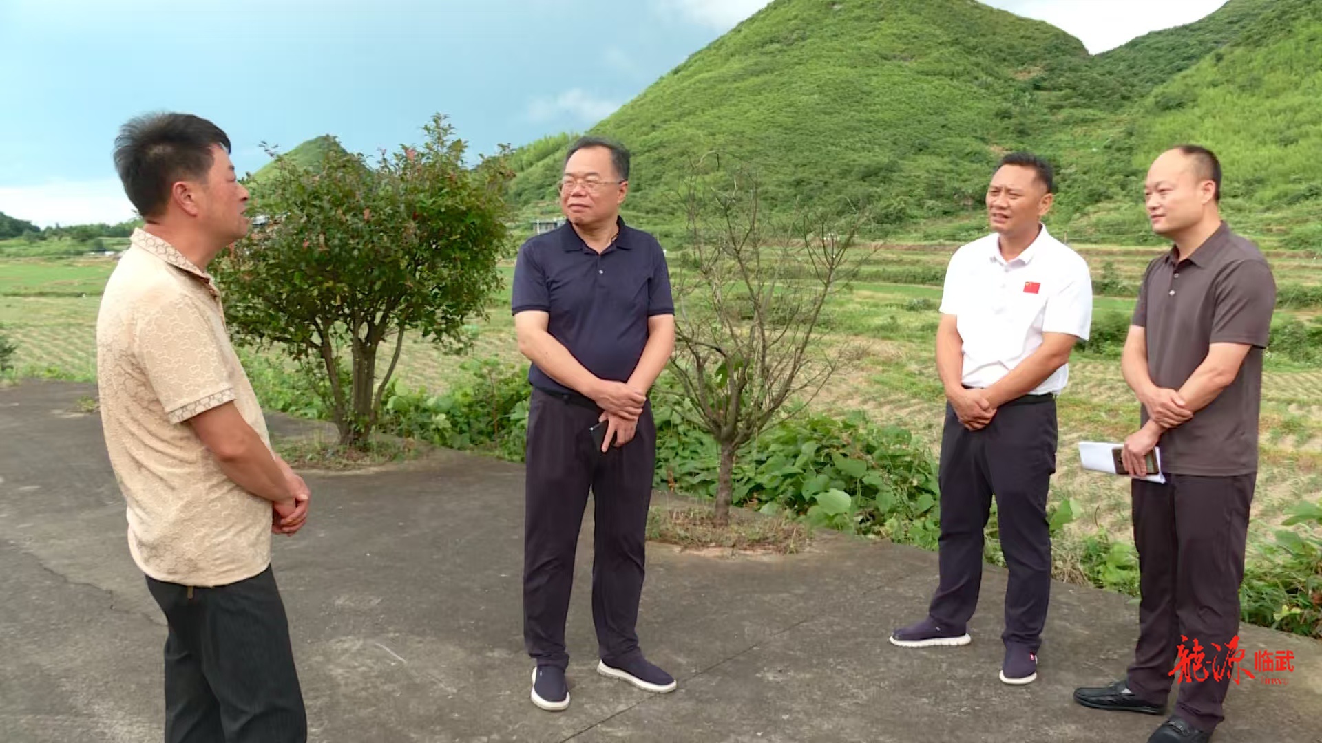 劉楊開展“四下基層”暨“走找想促”活動：強黨建促振興 鞏固脫貧成果
