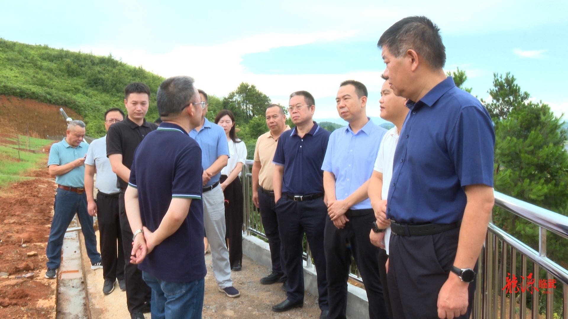 市人大常委会领导到临武县开展土壤污染防治法执法检查调研