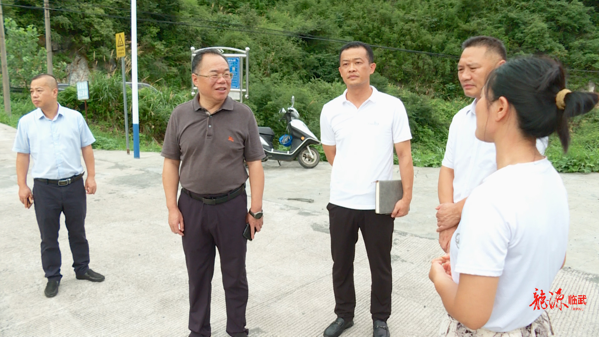 刘杨暗访检查安全生产工作