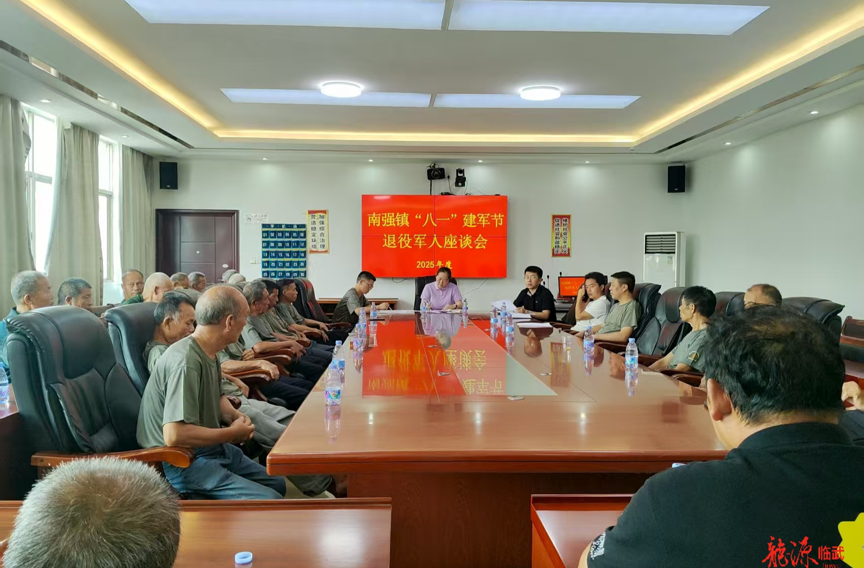 南强镇：系列活动庆“八一”