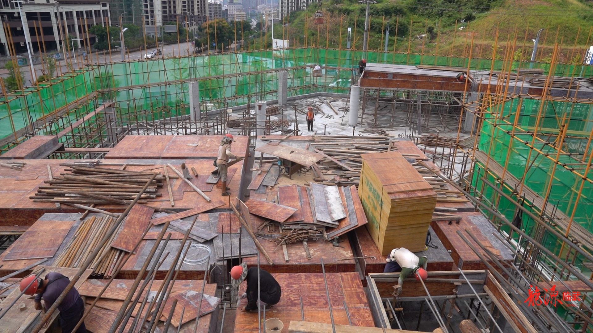 临武县住建局开展夏季建筑施工安全检查