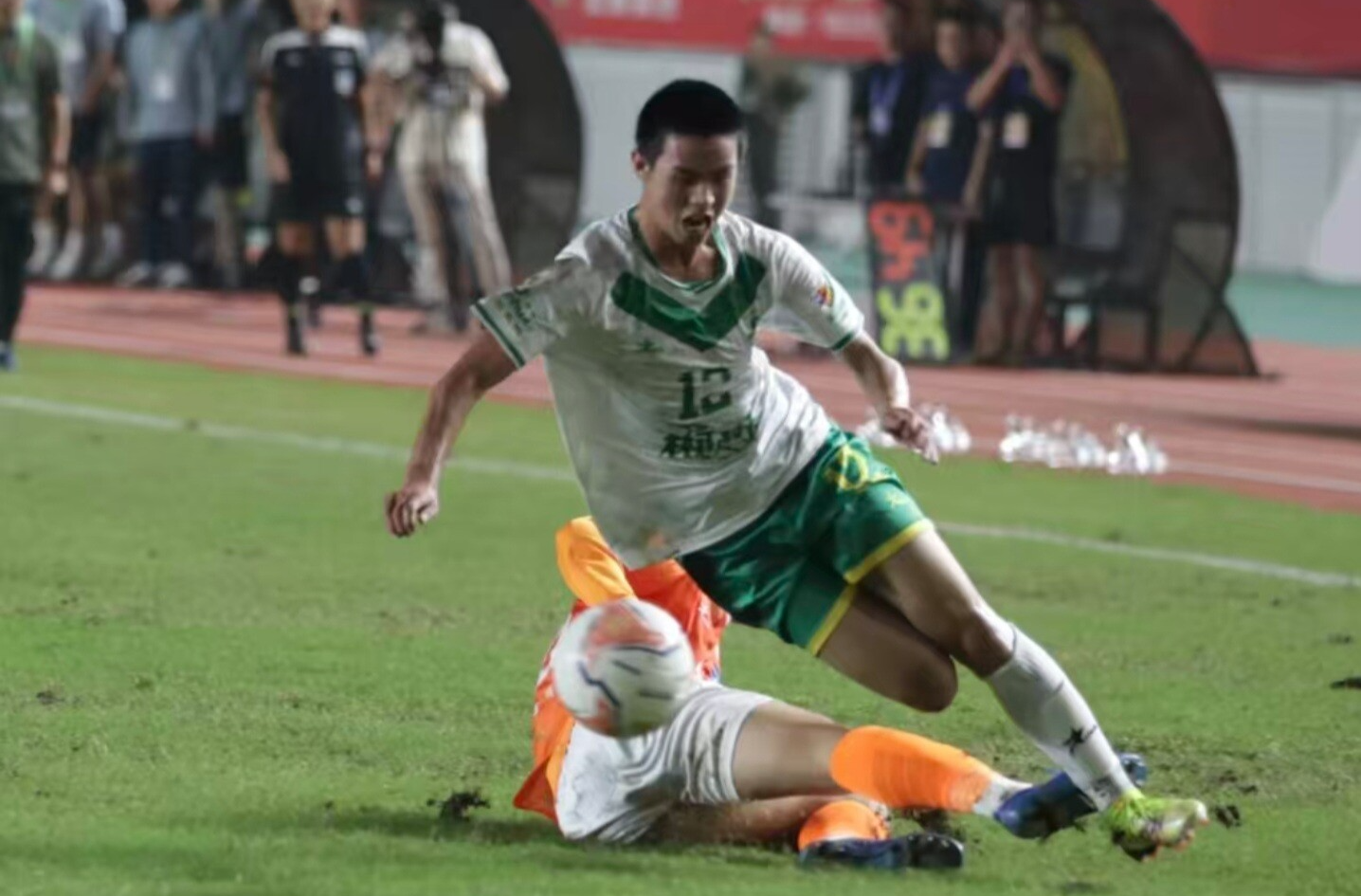 10秒助攻定胜局!临武小将何昌骏助郴州队夺湘超赛季首胜