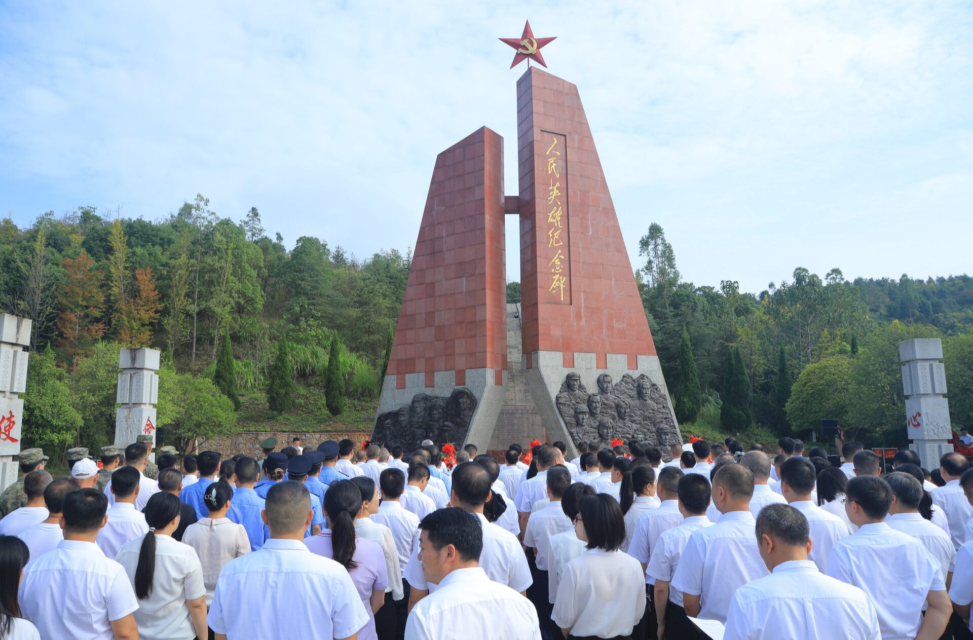 图集 | 临武县举行2025年度烈士公祭活动
