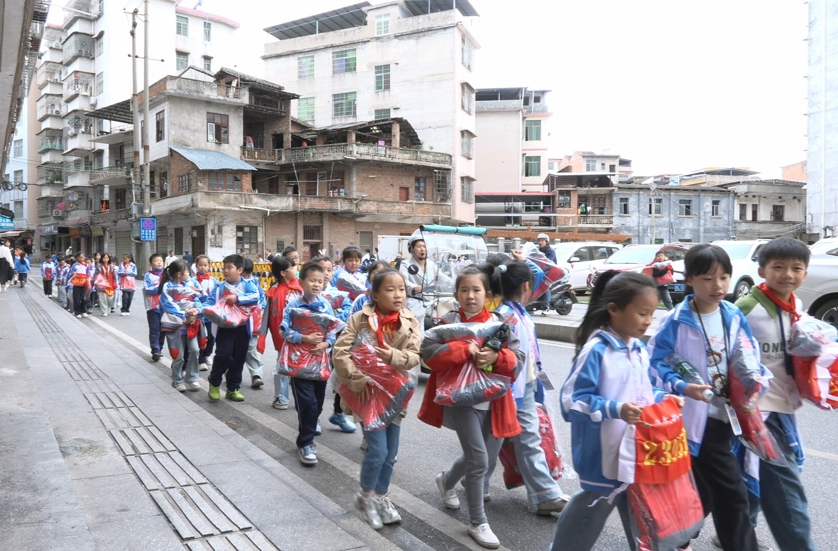 秋意浓 寒意重 临武开启“降温模式”