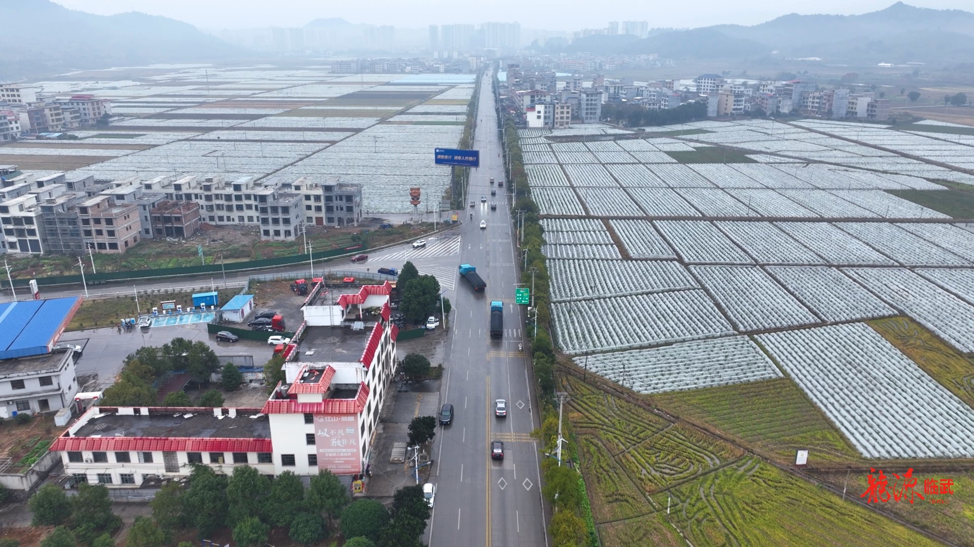 人民的代表 | 36 处 “黑点” 变 “驿站” 人大代表守护平安路