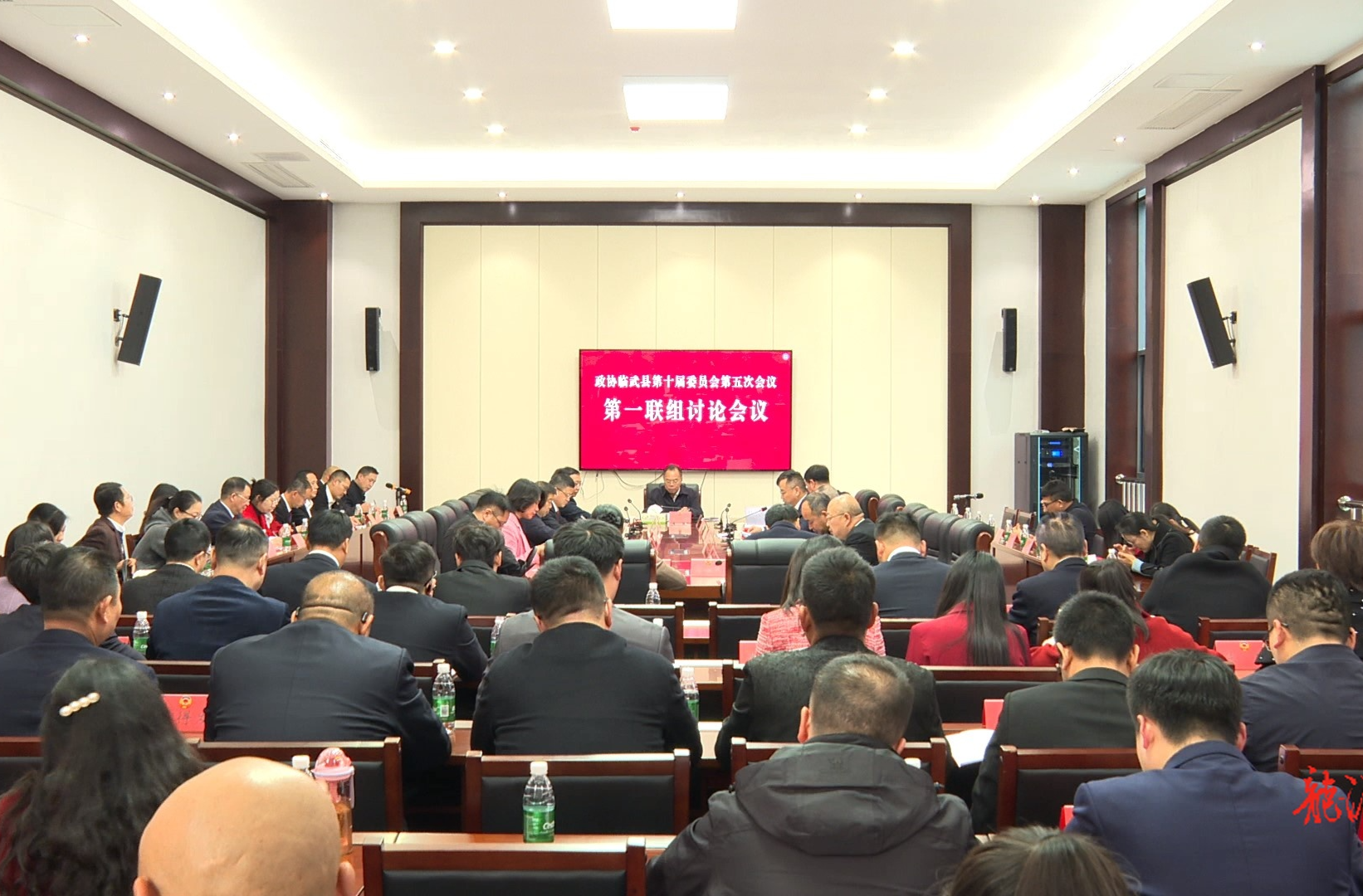 聚焦两会 | 刘杨参加县政协第一联组讨论