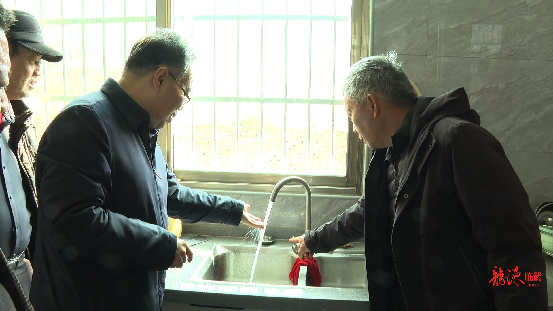 刘杨专题调研城乡供水一体化建设工作