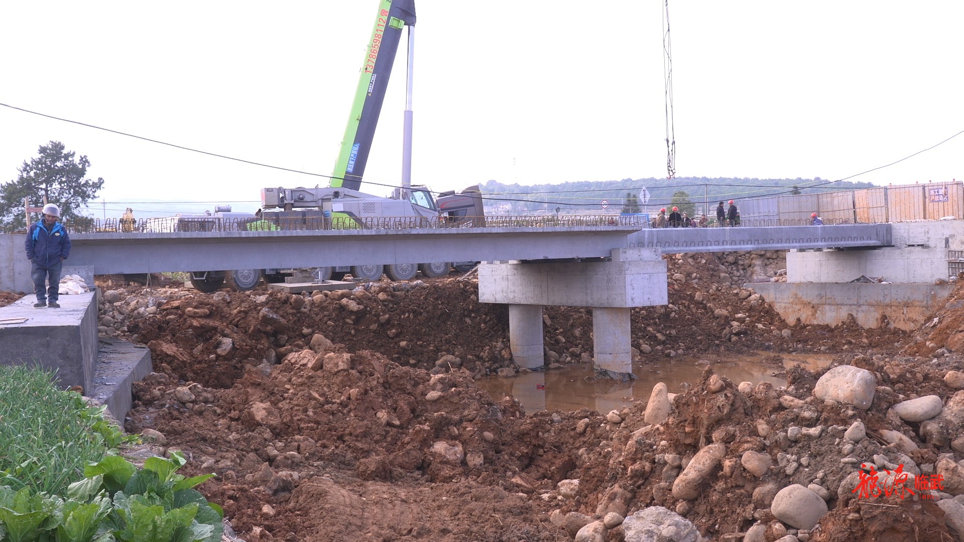 持续推进“六大新行动” 全面实施“七大攻坚”| 临武​县公路建设养护中心：全力推进在建项目 筑牢春节“平安路”