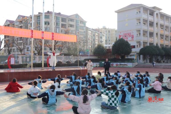 临武县六完小：向阳课程育新苗   “双减”落地结硕果