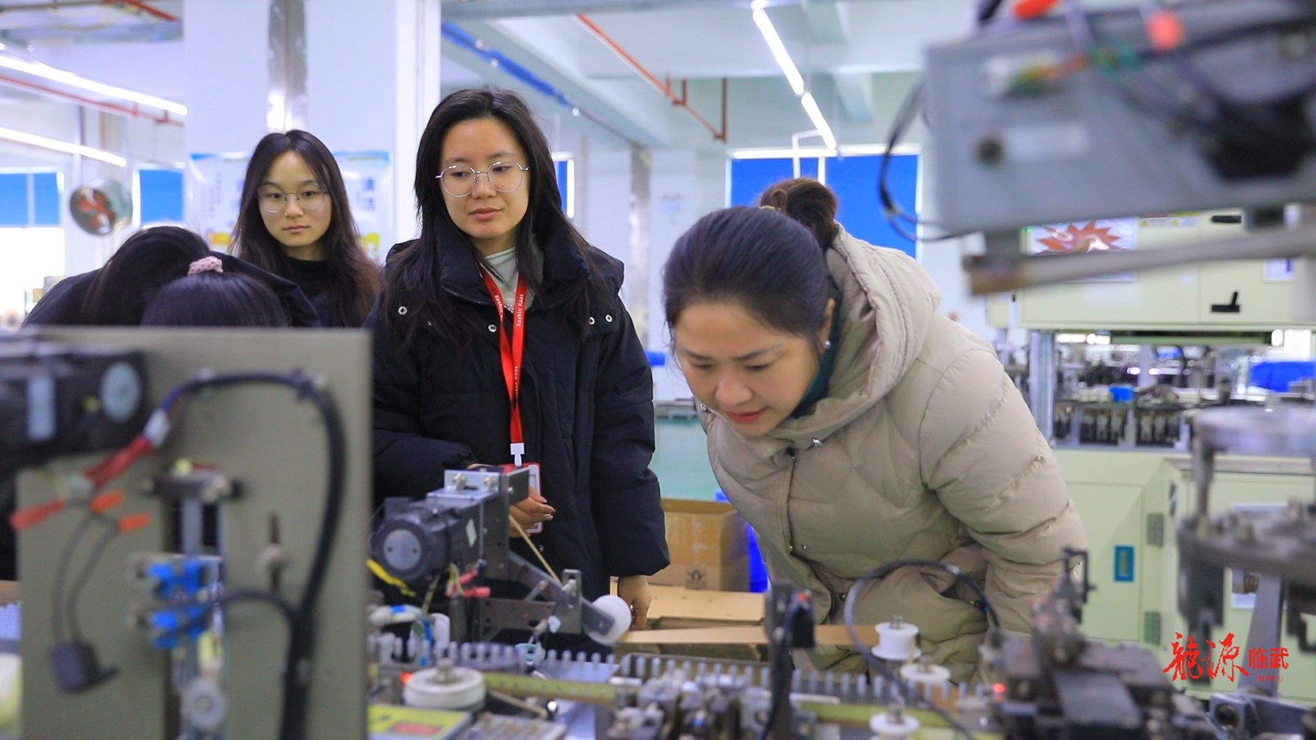 持续推进“六大新行动” 全面实施“七大攻坚”｜临武县科技和工业信息化局：精准服务育新培强 锂电产业动能澎湃