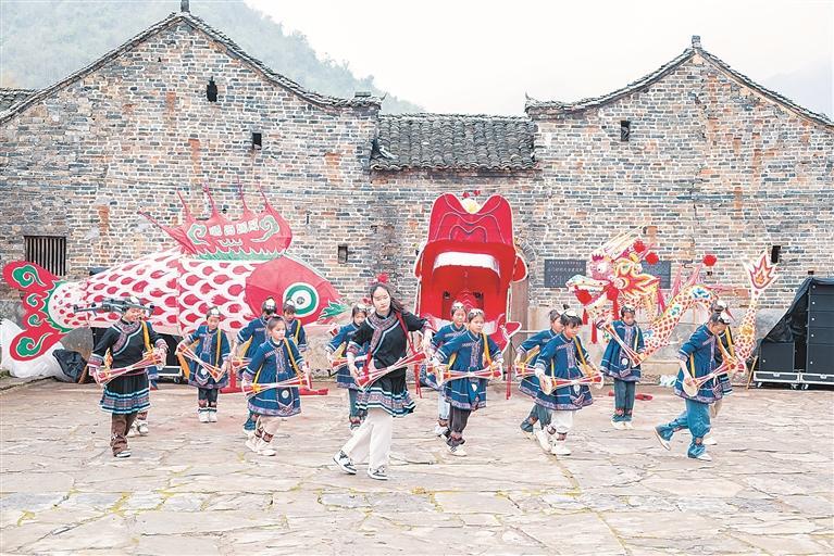 【郴州日报】龙抬头 势昂扬