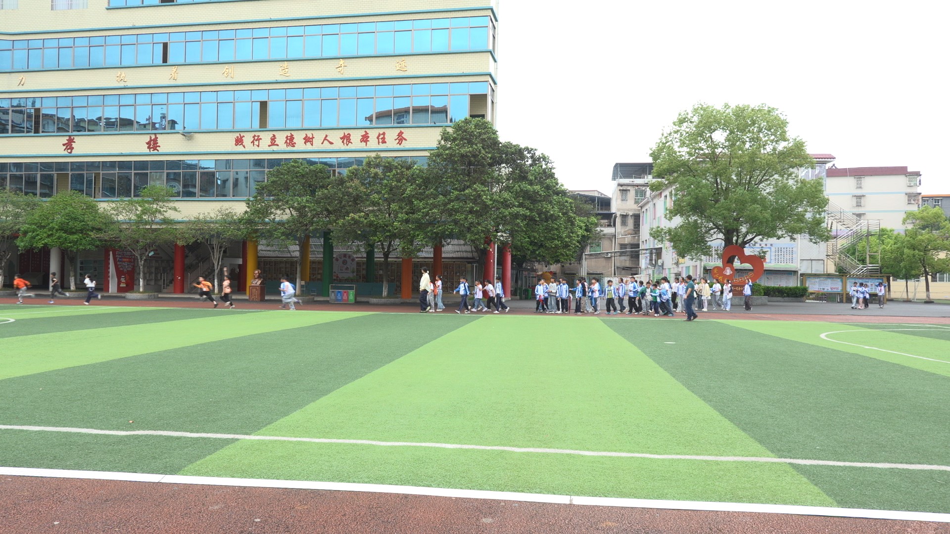 全市中小学春假落地 临武县社会各界反响热烈