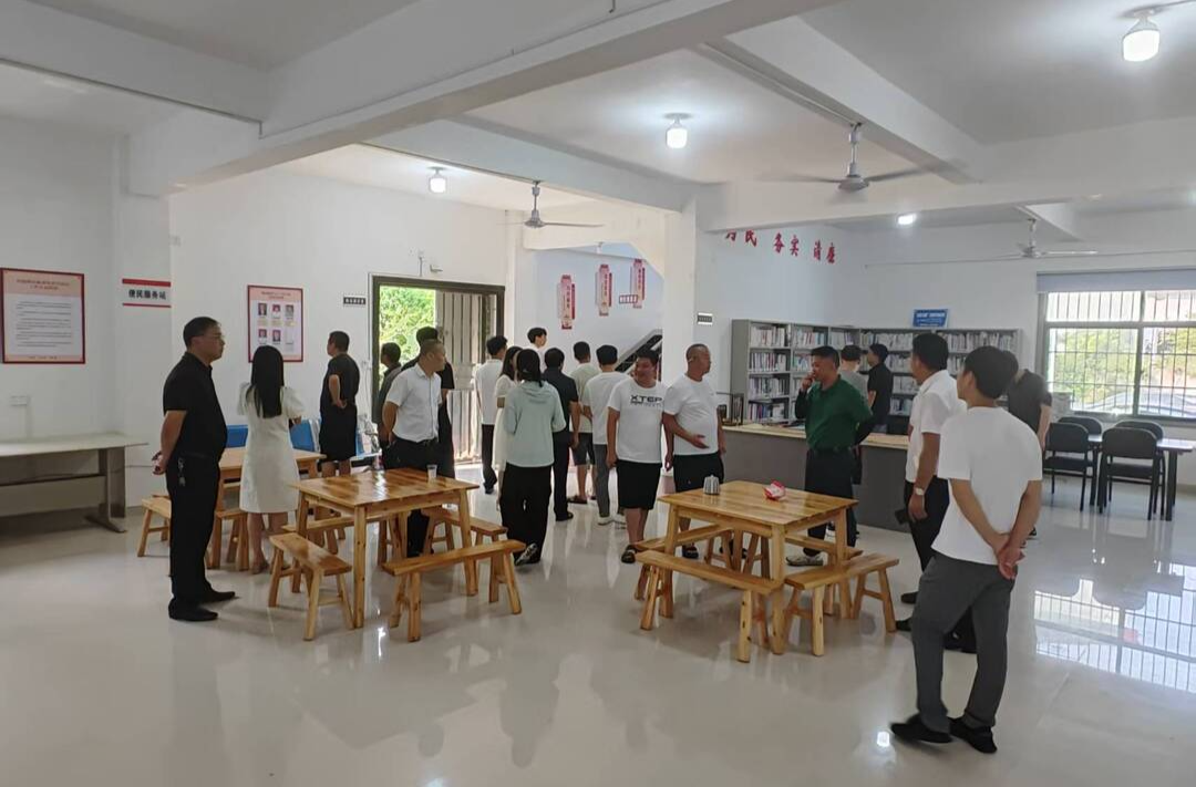 水东镇：组团观摩学习赋能党群服务中心升级