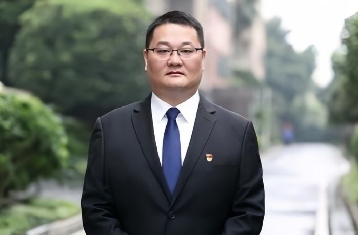 临武县委书记李乐：锚定转型 实干担当