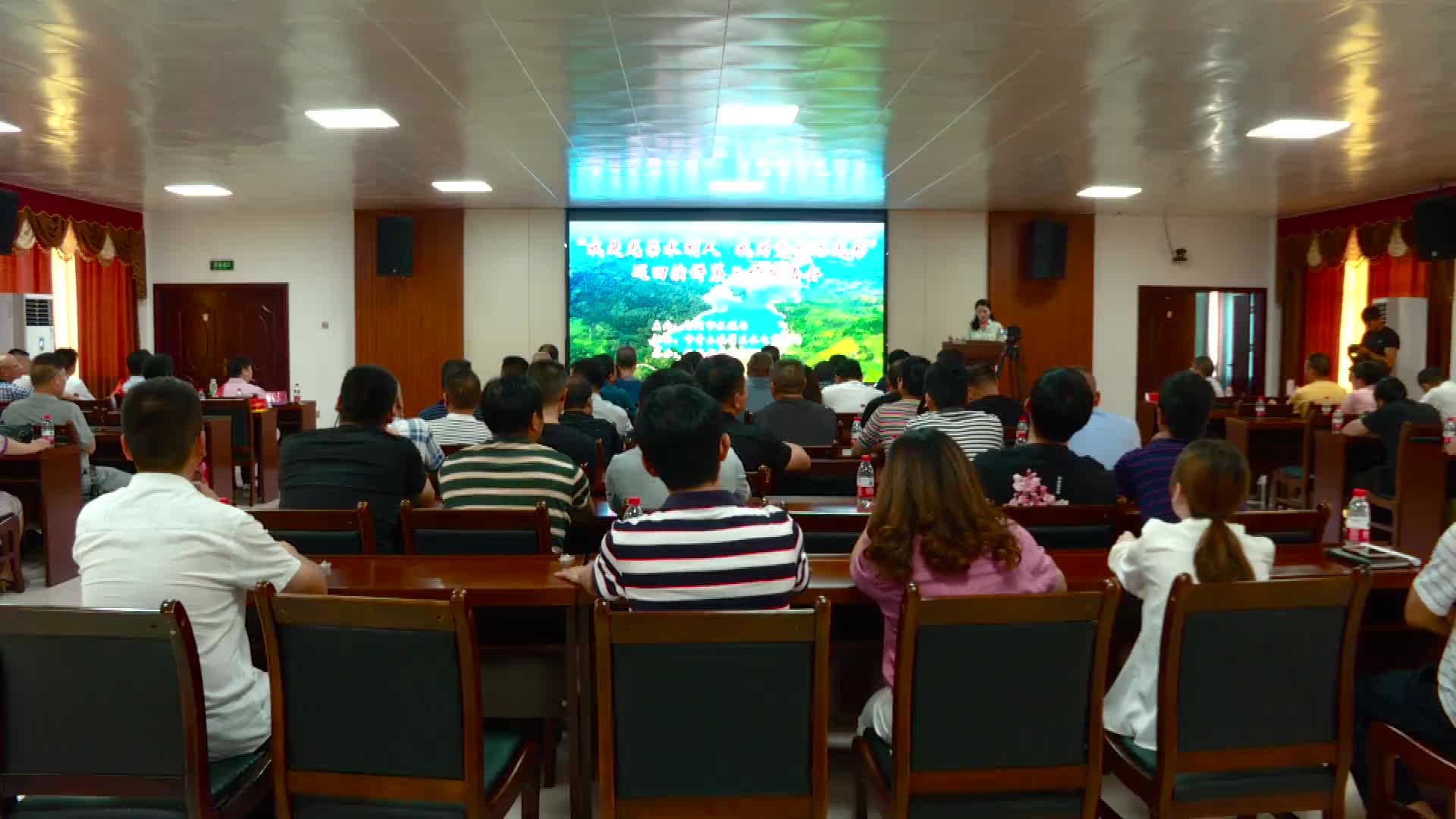 郴州市“我是光荣水利人 我为党旗添光彩”巡回演讲报告会走进我县