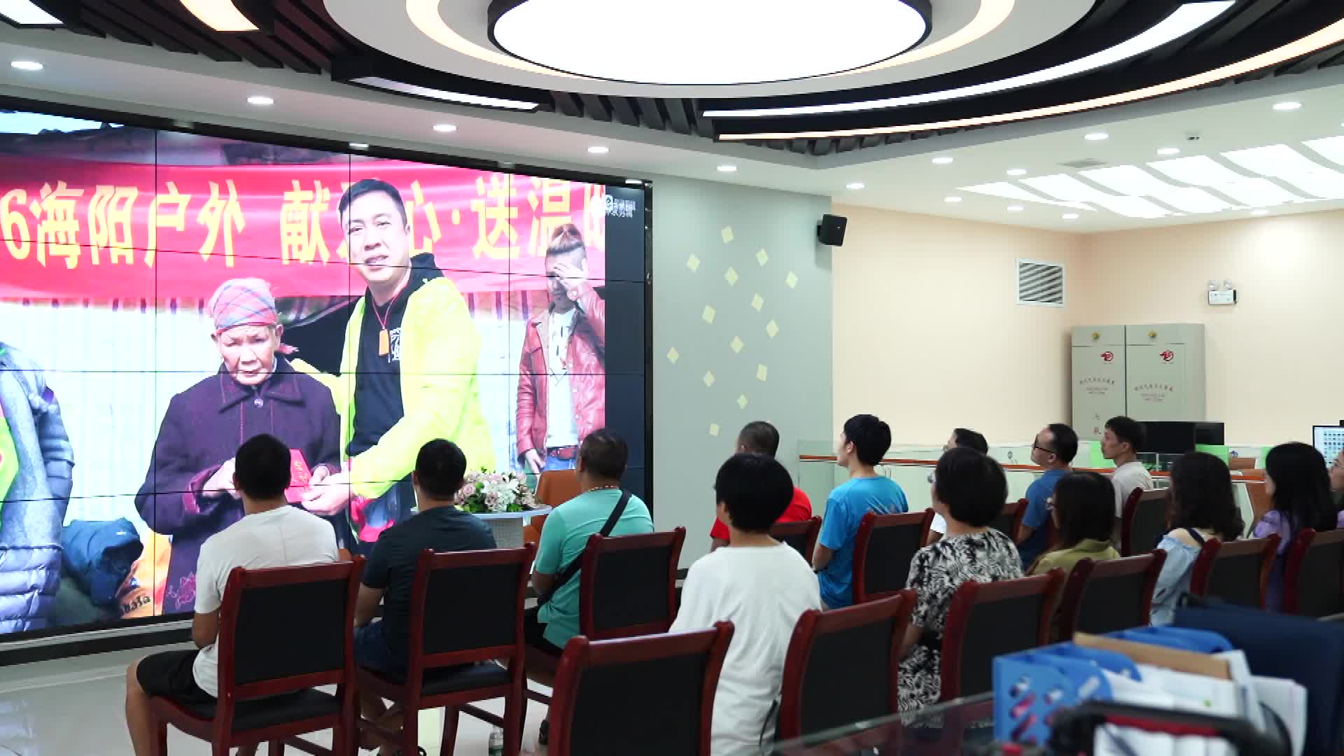 郴州市道德模范与身边好人现场交流活动 走进临武县第二完全小学
