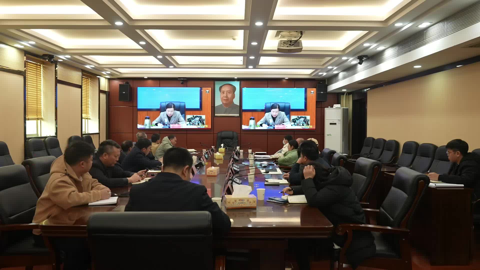 临武县收听收看郴州市重污染天气防范应对工作电视电话会