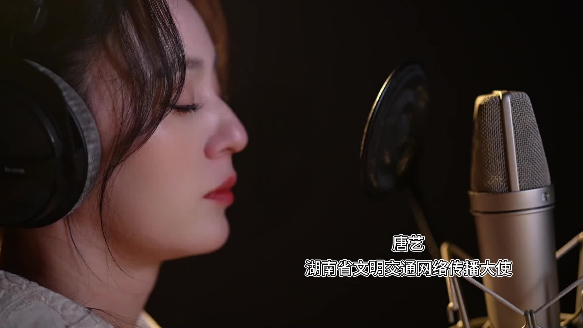 熠熠的光