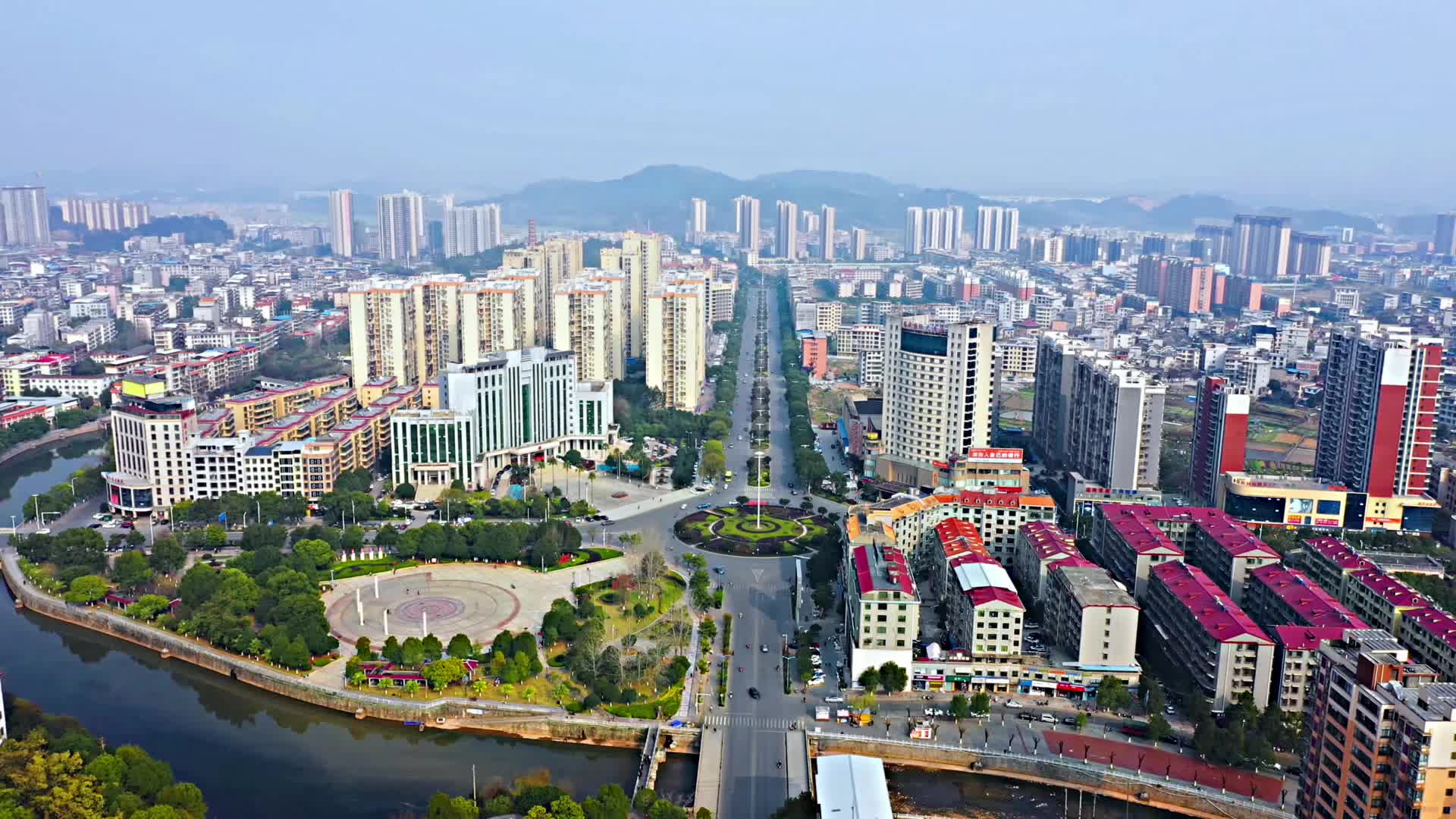 临武县家庭教育《微课堂》彭晶晶——如何批评  孩子才会听