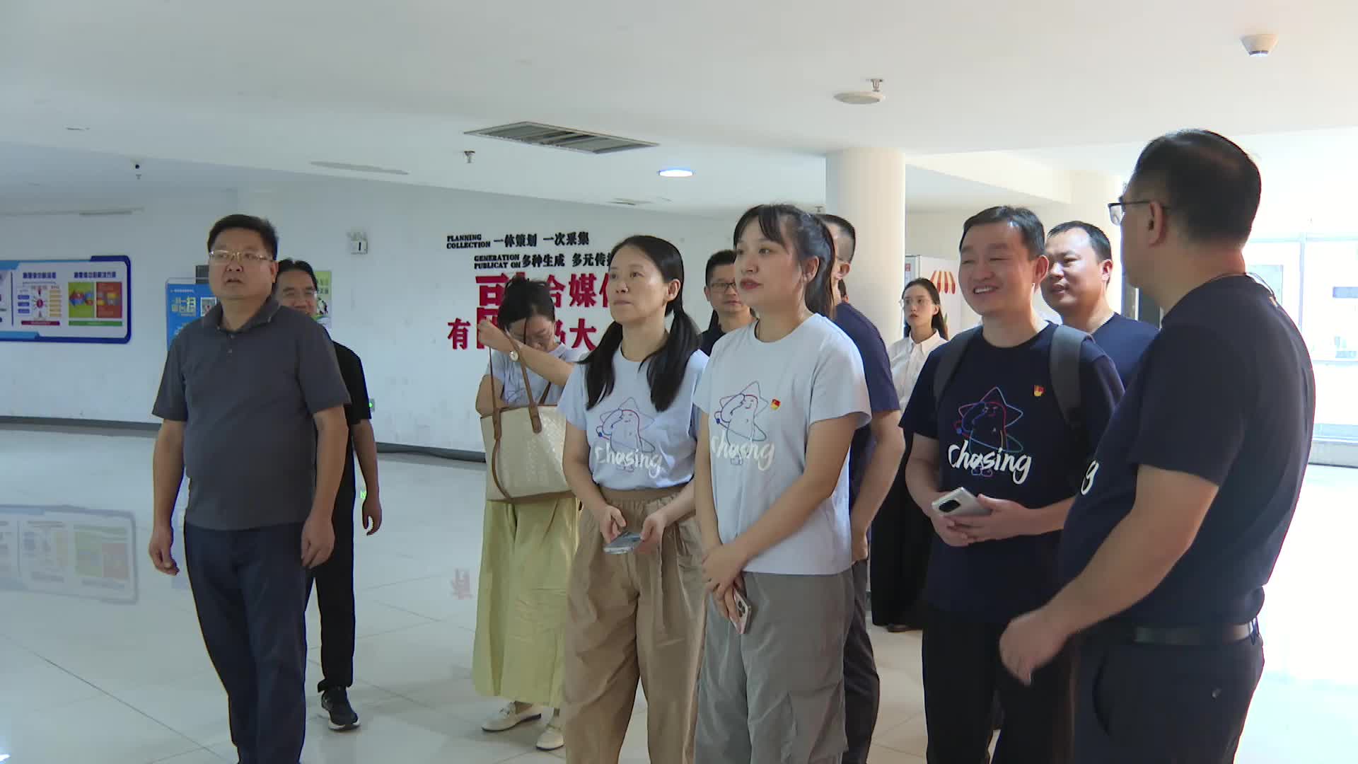 财信证券股份有限公司党支部到临武县开展主题党日活动