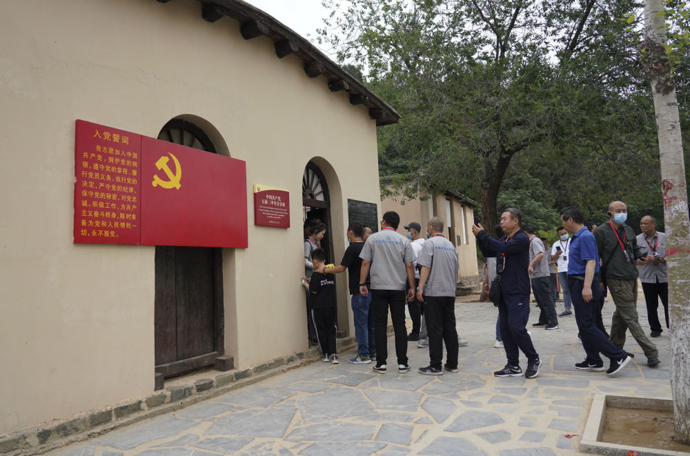 中国共产党人的精神谱系|艰苦奋斗 一心为民——西柏坡精神述评