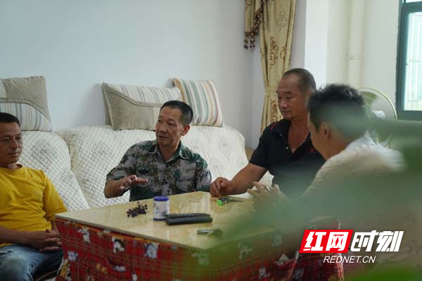 【红网时刻】雷凌峰：我我之间辉光乃新
