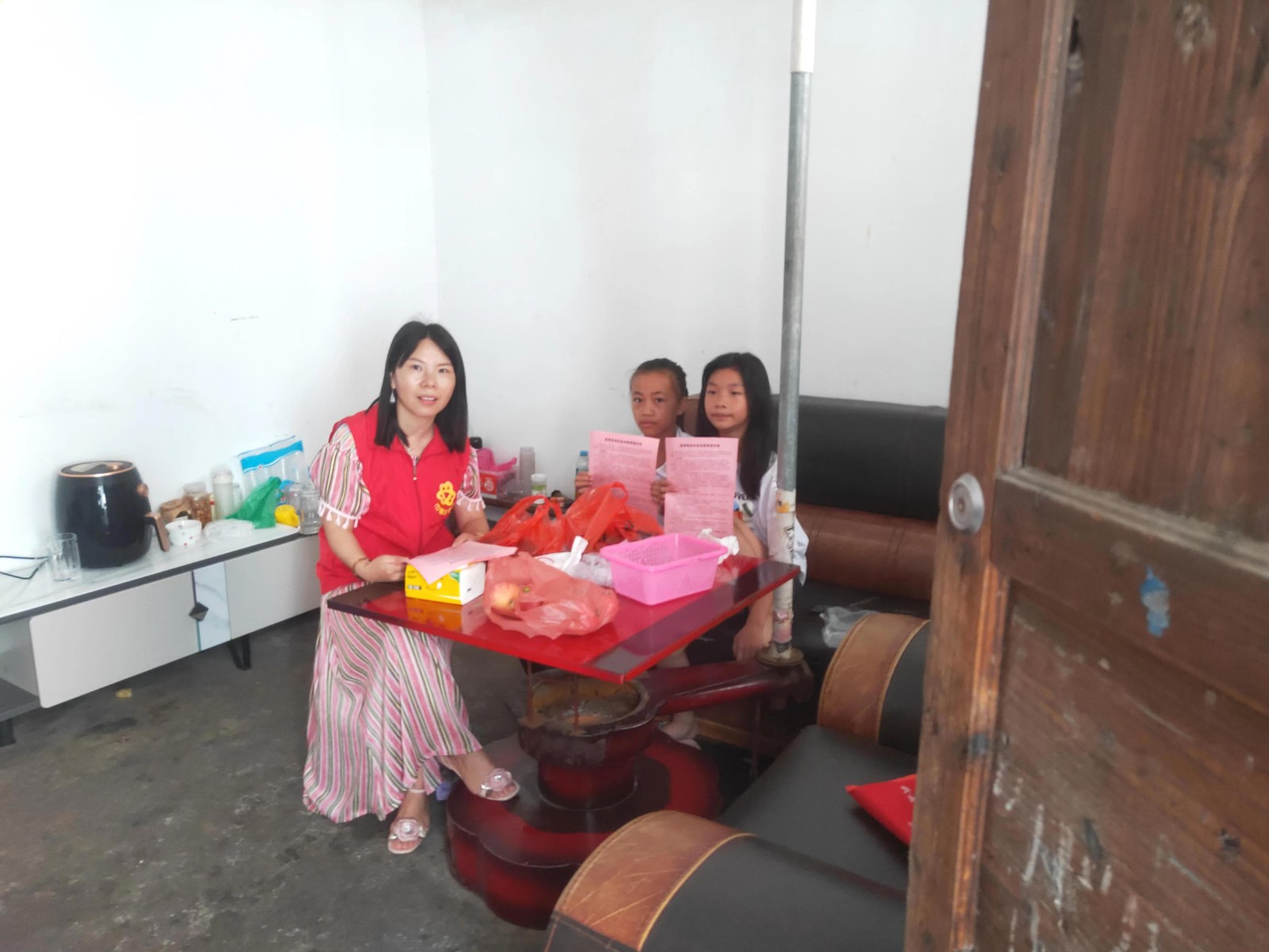 金江镇：全力系好防溺水“安全绳”