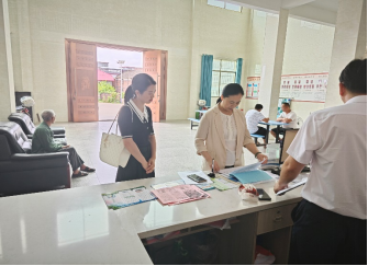 市医保局领导到临武调研