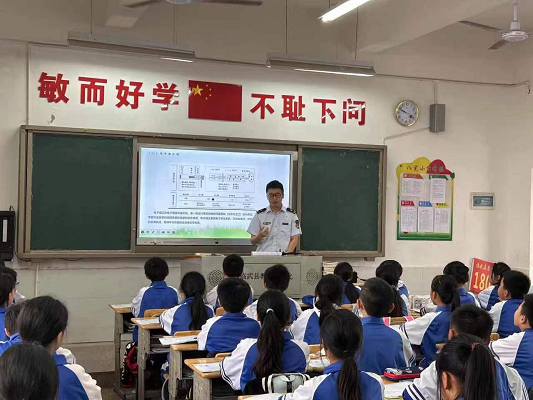 巩卫进行时｜临武县八完小：无烟宣传进校园 呵护春苗促成长