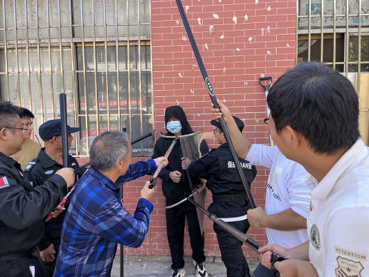 临武县西瑶小学：反恐防暴演练促提校园“防御力”