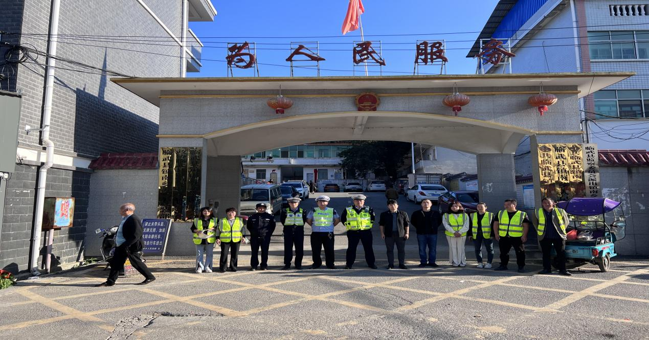 镇南乡：深入推进“戴帽工程”守护群众“头”等大事