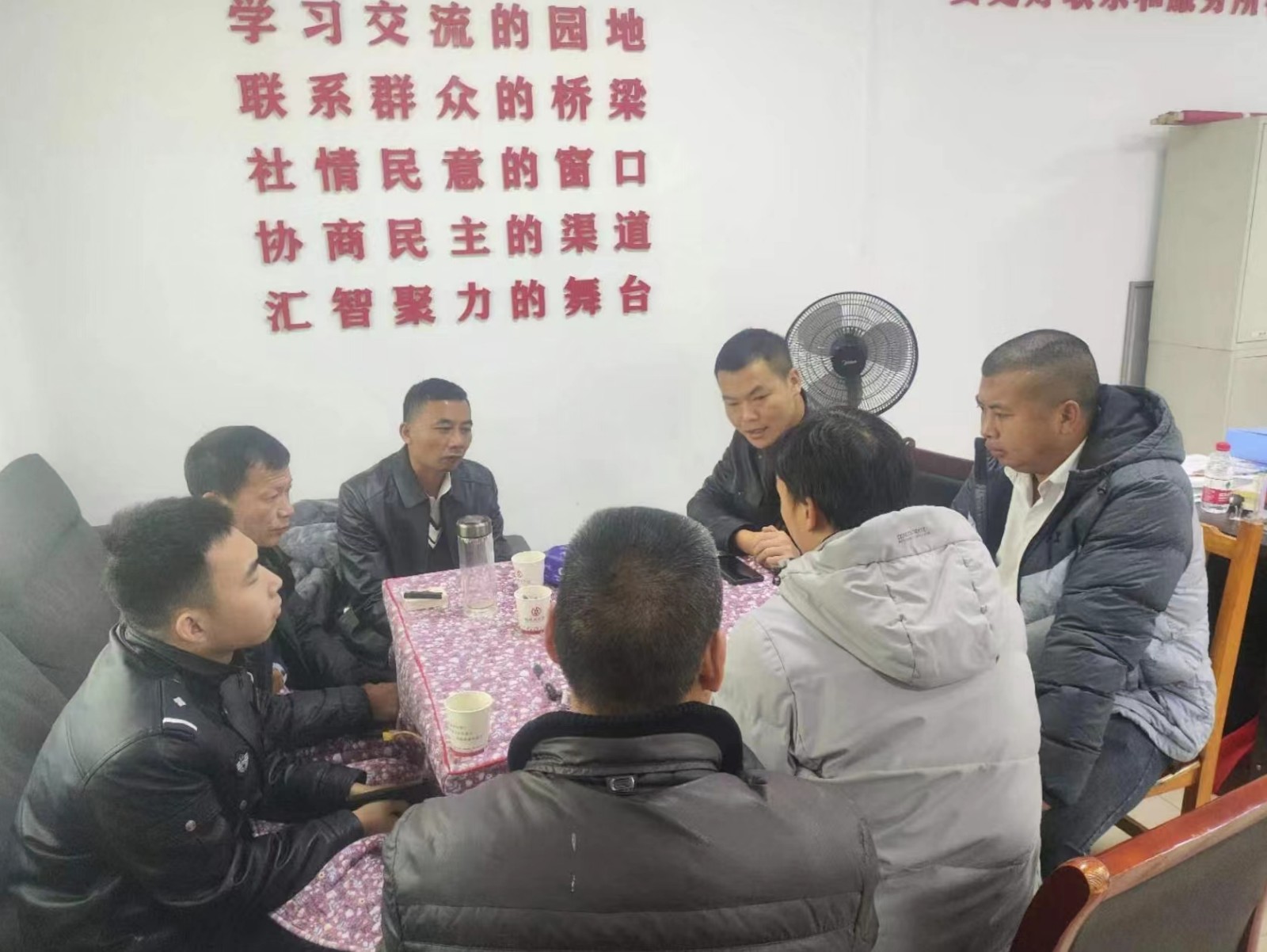 水东镇：解决企业“硬问题” 优化营商“软环境”