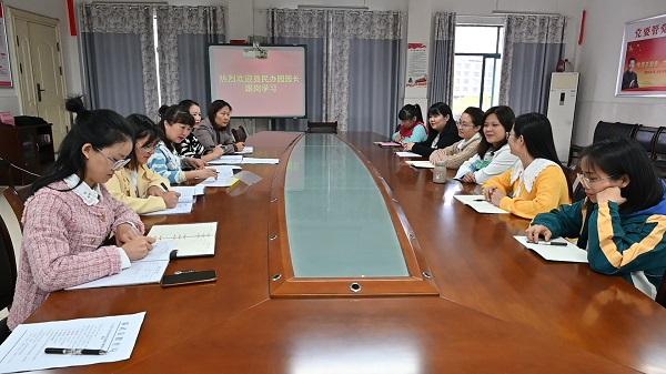 临武县教育局：强化园长提质培训 优化学前教育环境