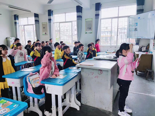 临武县城东学校：多措并举防溺水