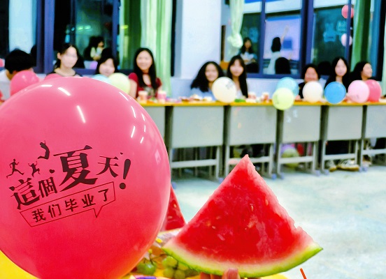 这个夏天，我们毕业了