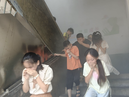 临武县汾市小学：消防演练筑牢安全底线