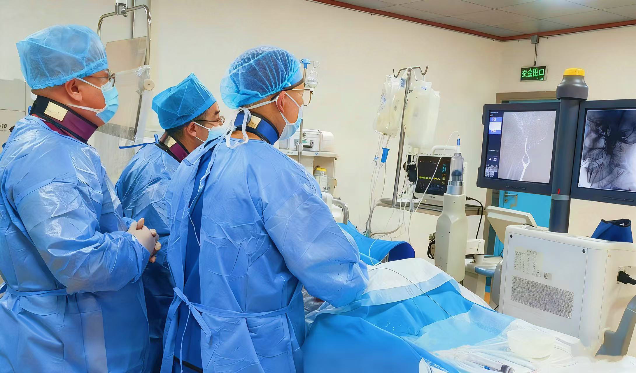 临武县中医医院成功开展首例“经皮颅内动脉取栓术”