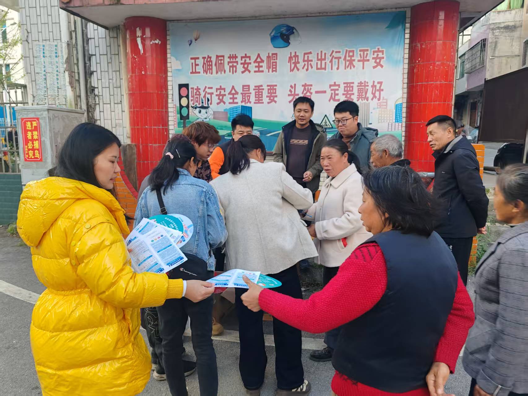 西瑶乡：宣讲政策惠民心