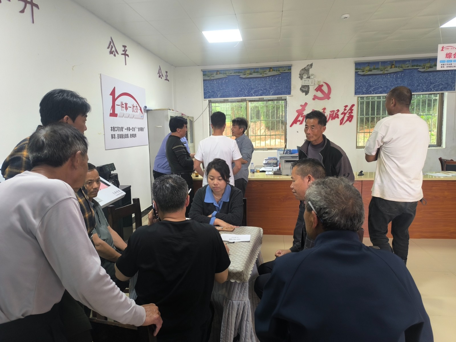 汾市镇：零距离听民声 面对面解民忧