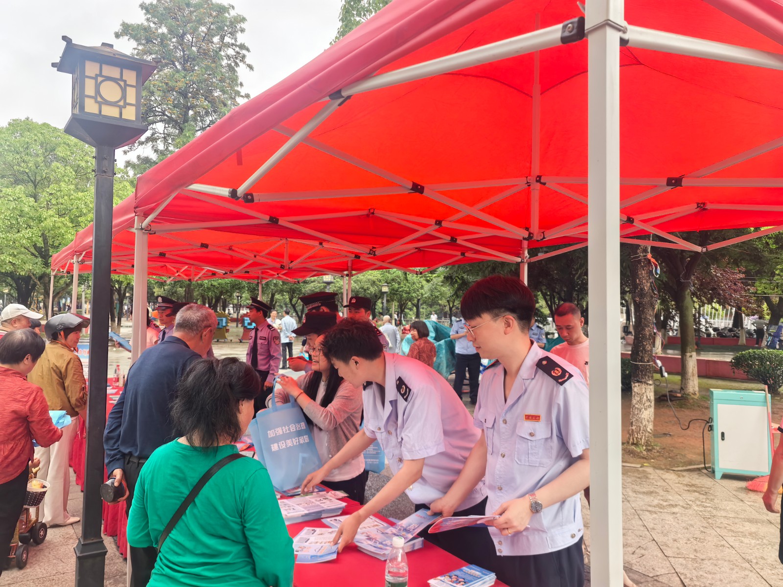 临武县税务局：现场宣讲零距离 便民服务暖人心