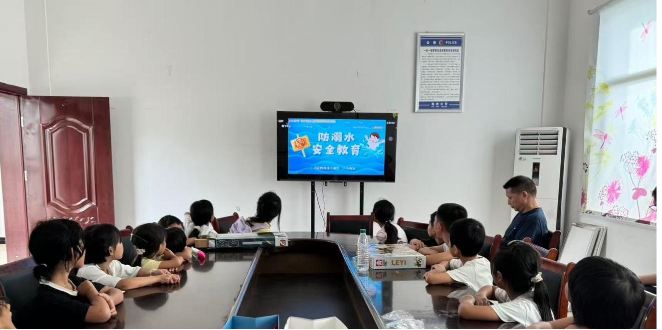 香花镇：多措并举防溺水 筑牢暑期“安全堤”