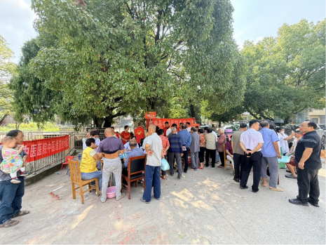 楚江镇：便民服务齐“赶集” 党群阵地惠民心
